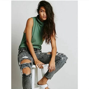 NWOT || FREE PEOPLE || LA Livin 90210 top